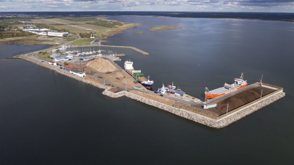 Den estiske havnen Saarte Liinid velger Port fra Grieg Connect
